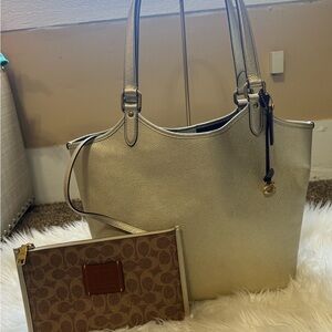 Coach tan and brown purse with matching wallet